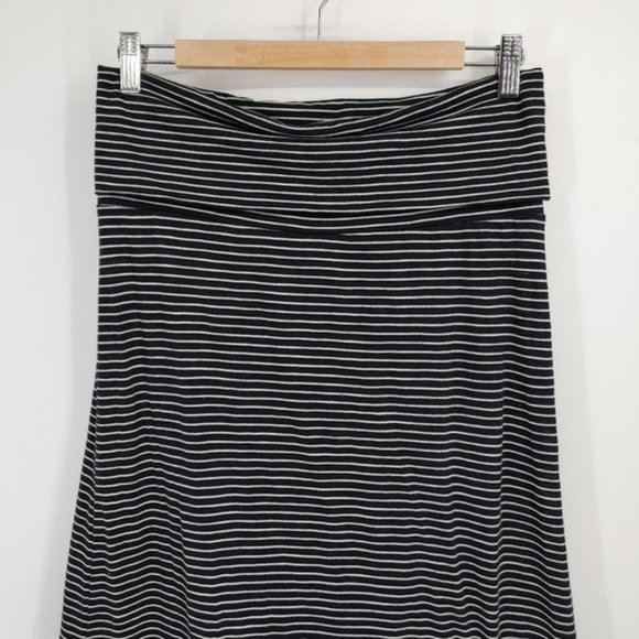 Roxy  maxi skirt - Picture 2 of 7